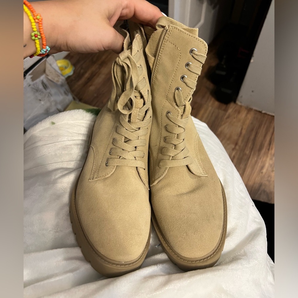 Brand New Steve Madden Boots